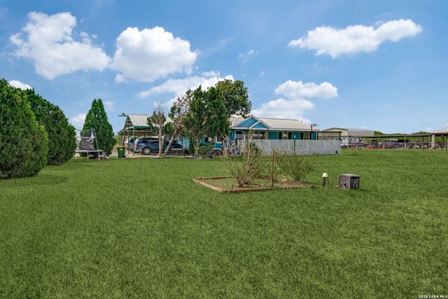 12758 Fm 1346, Saint Hedwig, TX 78152