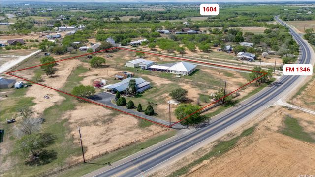 12758 Fm 1346, Saint Hedwig, TX 78152