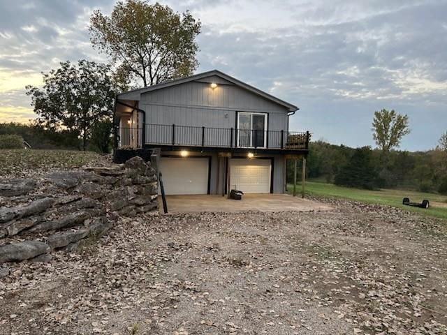 15566 W 335th Street, Paola, KS 66071