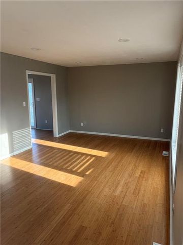 15566 W 335th Street, Paola, KS 66071