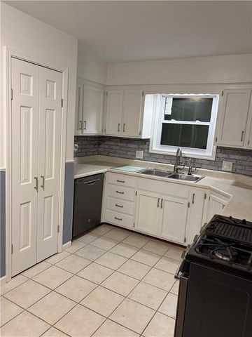 15566 W 335th Street, Paola, KS 66071