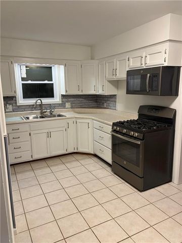 15566 W 335th Street, Paola, KS 66071