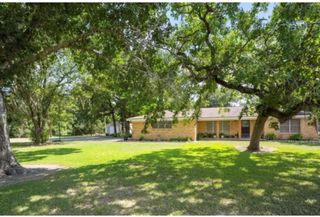 2291 Highway 71, Columbus, TX 78934