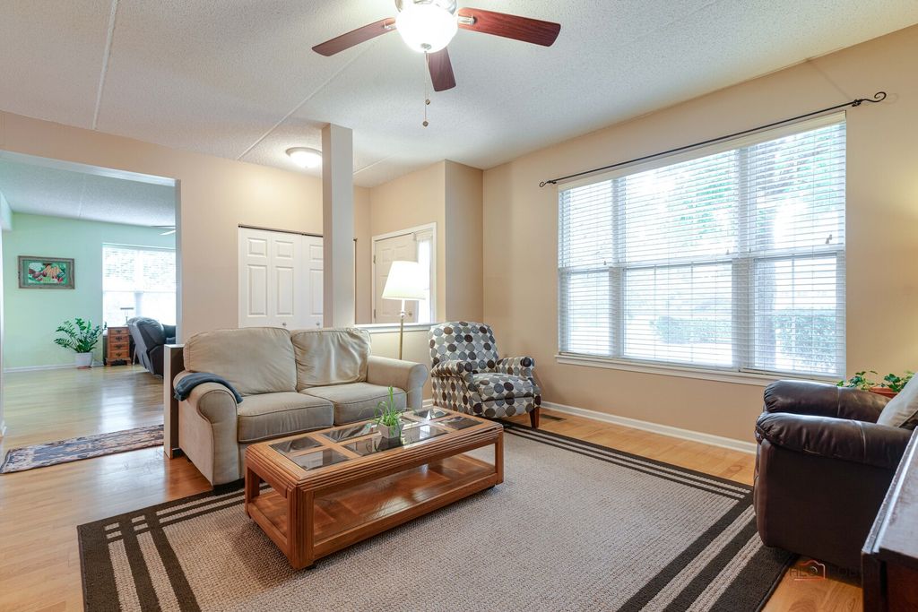 210 Shadow Creek Circle 210, Vernon Hills, IL 60061 — photo 5