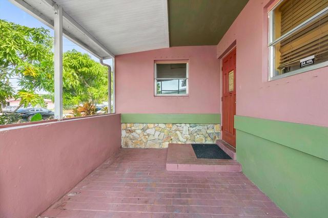 1408 W Broome Street, Lantana, FL 33462