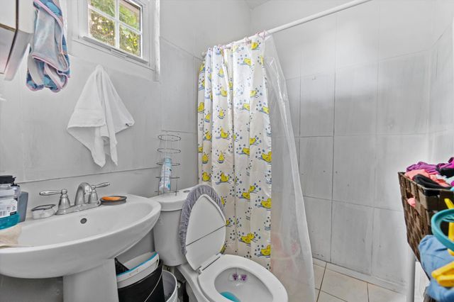 1408 W Broome Street, Lantana, FL 33462