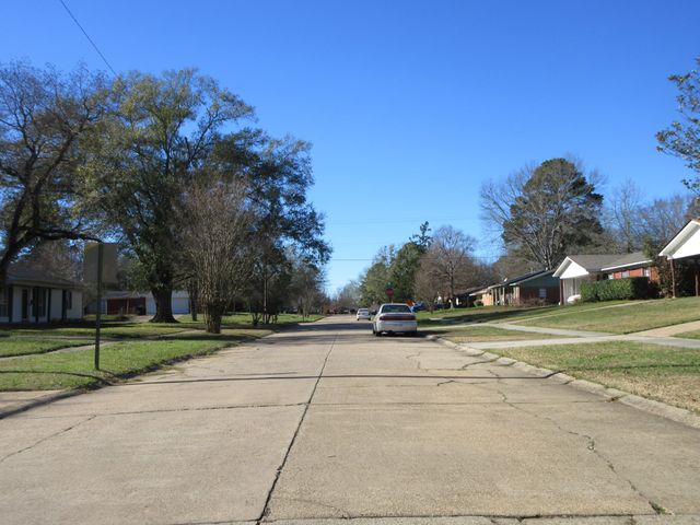 641 Kingridge Place, Shreveport, LA 71108