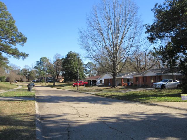 641 Kingridge Place, Shreveport, LA 71108