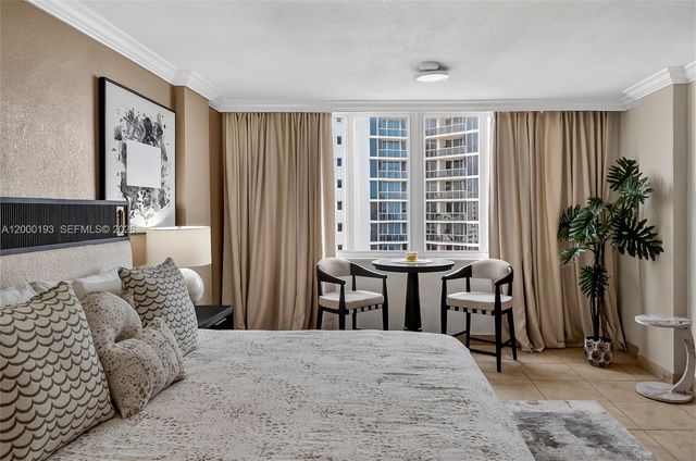 19201 Collins Avenue 1123, Sunny Isles Beach, FL 33160