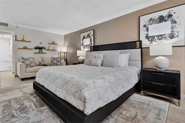 19201 Collins Avenue 1123, Sunny Isles Beach, FL 33160