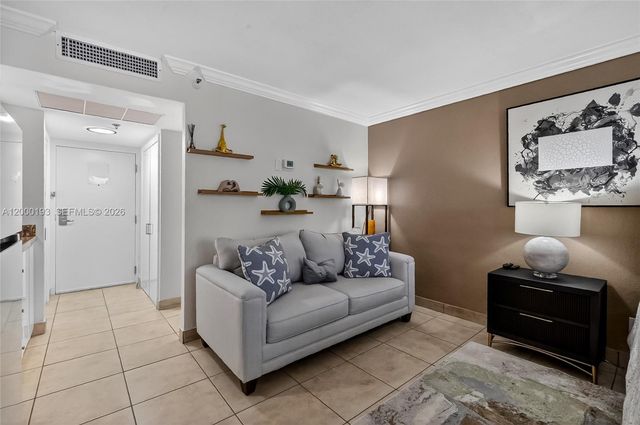 19201 Collins Avenue 1123, Sunny Isles Beach, FL 33160