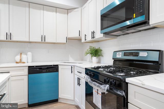 4011 RIDGEWOOD AVE, Baltimore, MD 21215