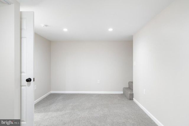 4011 RIDGEWOOD AVE, Baltimore, MD 21215