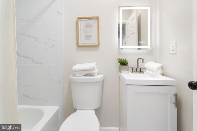 4011 RIDGEWOOD AVE, Baltimore, MD 21215