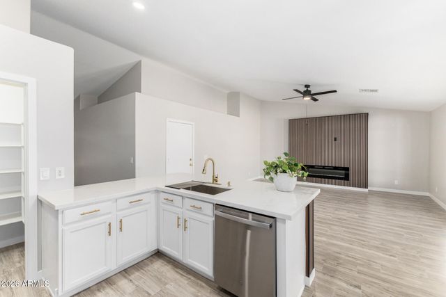 3628 E ROUSAY Drive, San Tan Valley, AZ 85140