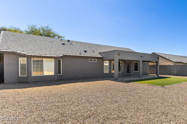 3628 E ROUSAY Drive, San Tan Valley, AZ 85140