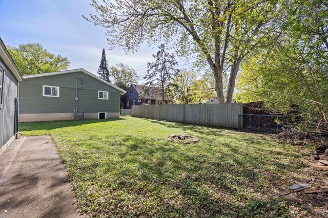 8120 Wentworth Avenue S, Bloomington, MN 55420