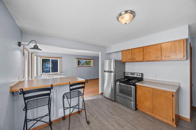 8120 Wentworth Avenue S, Bloomington, MN 55420