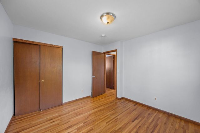 8120 Wentworth Avenue S, Bloomington, MN 55420