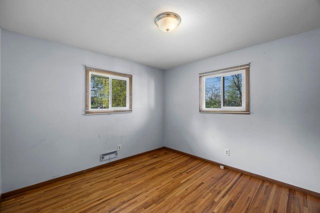 8120 Wentworth Avenue S, Bloomington, MN 55420