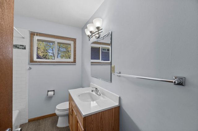 8120 Wentworth Avenue S, Bloomington, MN 55420