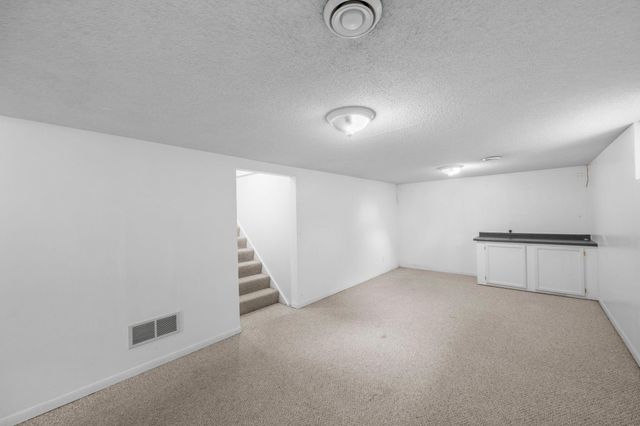 8120 Wentworth Avenue S, Bloomington, MN 55420