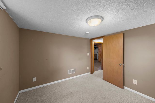 8120 Wentworth Avenue S, Bloomington, MN 55420