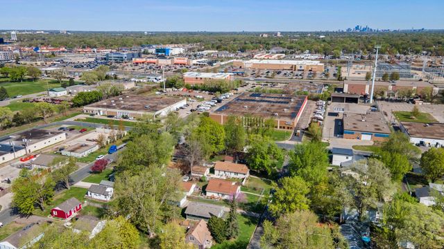 8120 Wentworth Avenue S, Bloomington, MN 55420