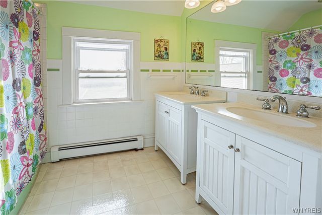 2459 McClew Road, Newfane, NY 14028