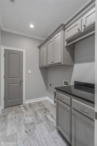 255 Arrowhead Drive, Bossier City, LA 71111