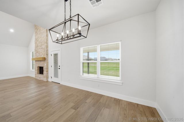 15522 E Taylor Lane, Claremore, OK 74017