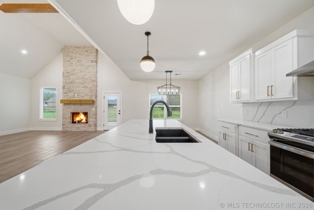 15522 E Taylor Lane, Claremore, OK 74017