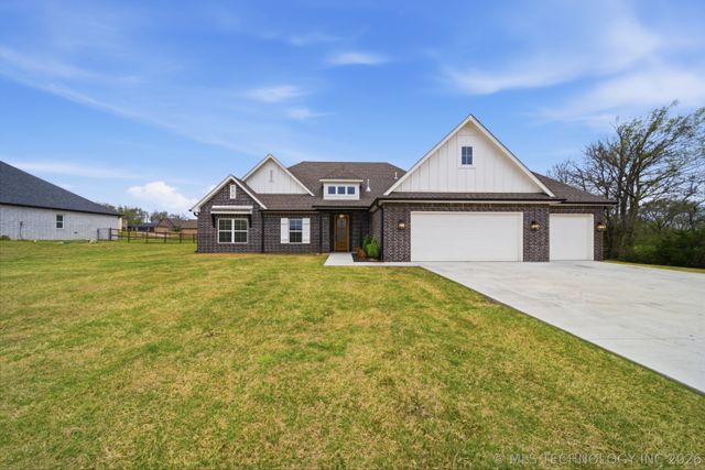 15522 E Taylor Lane, Claremore, OK 74017
