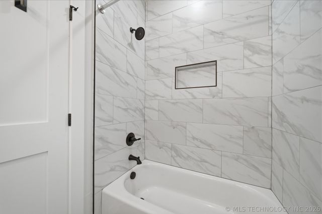 15522 E Taylor Lane, Claremore, OK 74017