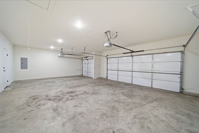 15522 E Taylor Lane, Claremore, OK 74017