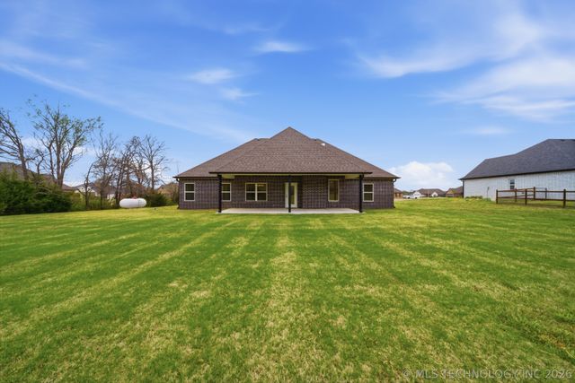 15522 E Taylor Lane, Claremore, OK 74017