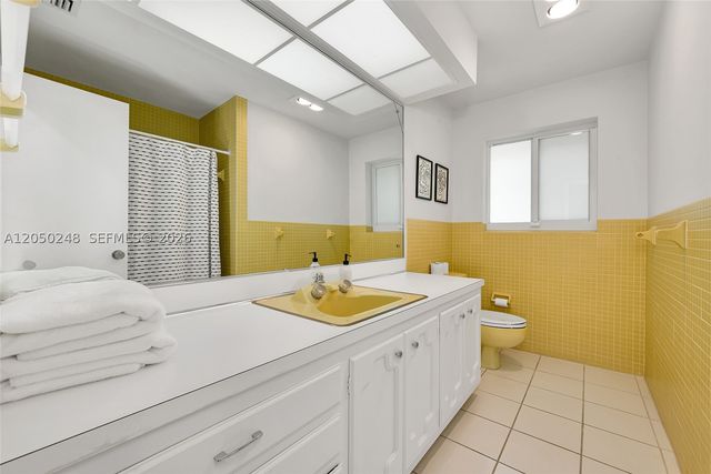 3110 NE 57th St, Fort Lauderdale, FL 33308