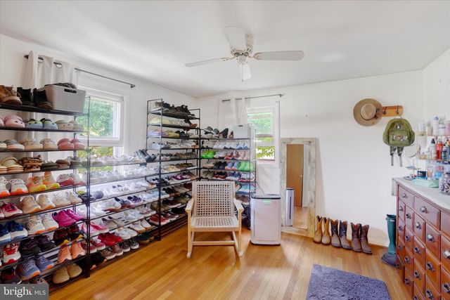 12 VIRGINIA AVE, Shrewsbury, PA 17361