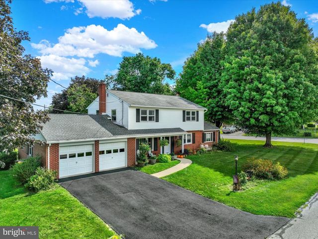 12 VIRGINIA AVE, Shrewsbury, PA 17361