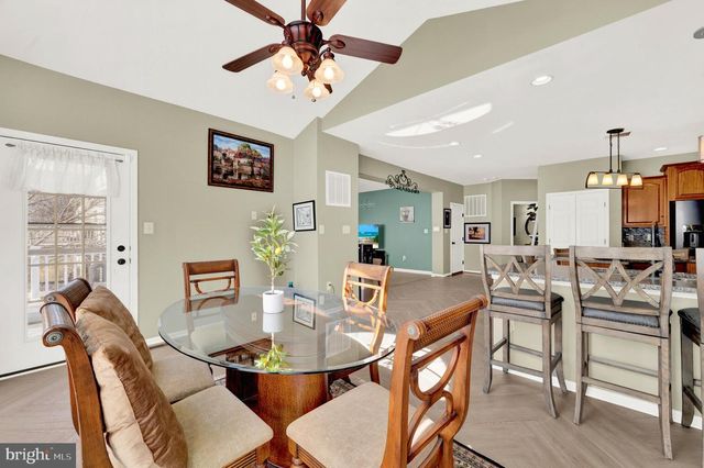 533 RUBENS CIRCLE, Martinsburg, WV 25403