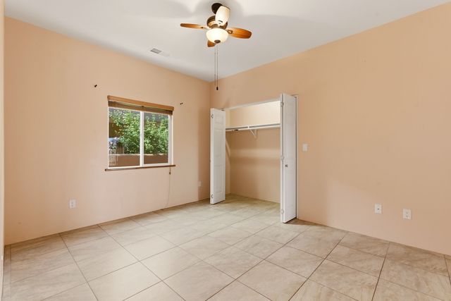 1568 Shalako Way, Santa Fe, NM 87507