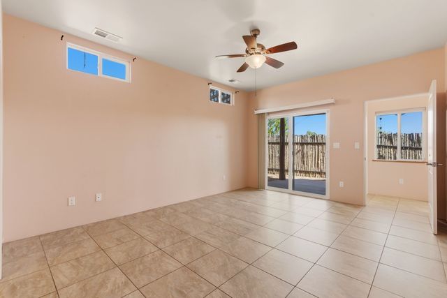1568 Shalako Way, Santa Fe, NM 87507