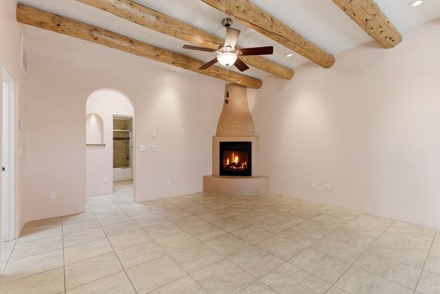 1568 Shalako Way, Santa Fe, NM 87507