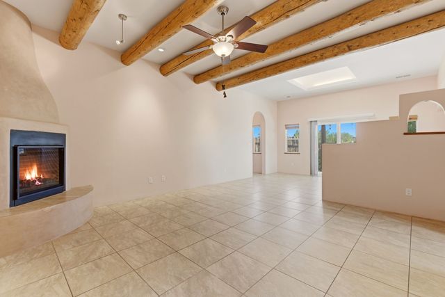 1568 Shalako Way, Santa Fe, NM 87507