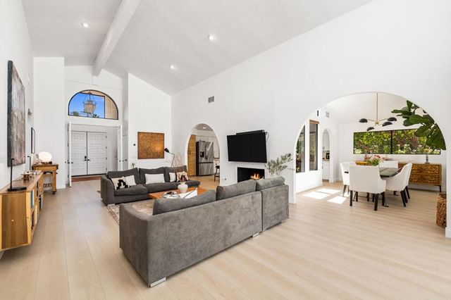 4 Lincoln Place, Rancho Mirage, CA 92270