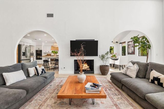 4 Lincoln Place, Rancho Mirage, CA 92270
