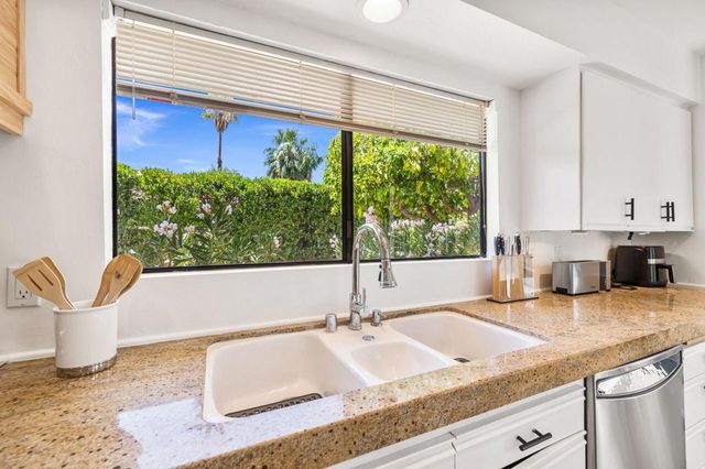 4 Lincoln Place, Rancho Mirage, CA 92270