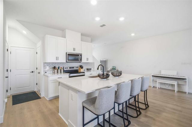 11742 FULL MOON LOOP, Parrish, FL 34219