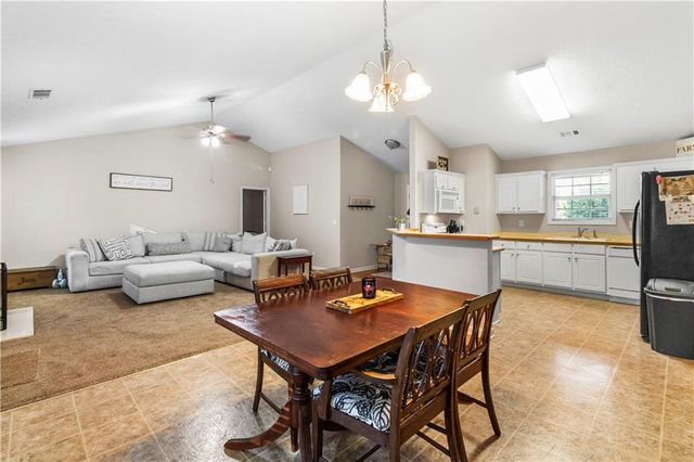 122 Bower Court, Winder, GA 30680