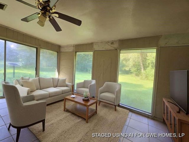 400 County Road 2318, Dayton, TX 77535